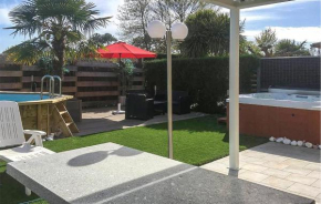 Beautiful Home In Ares With Heated Swimming Pool